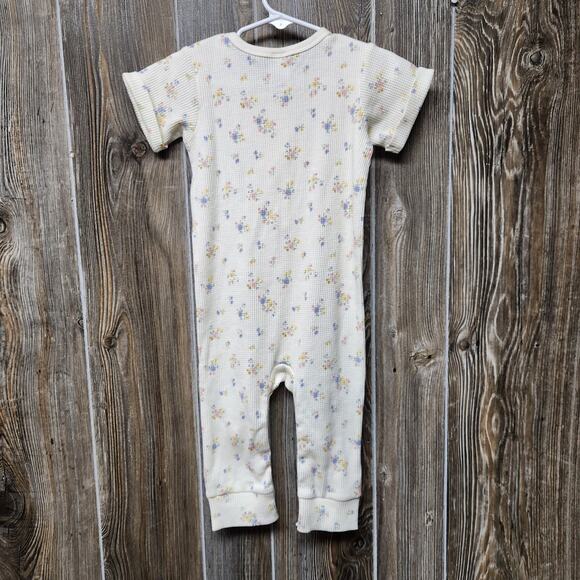Gerber Modern Moments Cream Floral Romper Coverall Size 18 Months Spring Waffle - Picture 3 of 6
